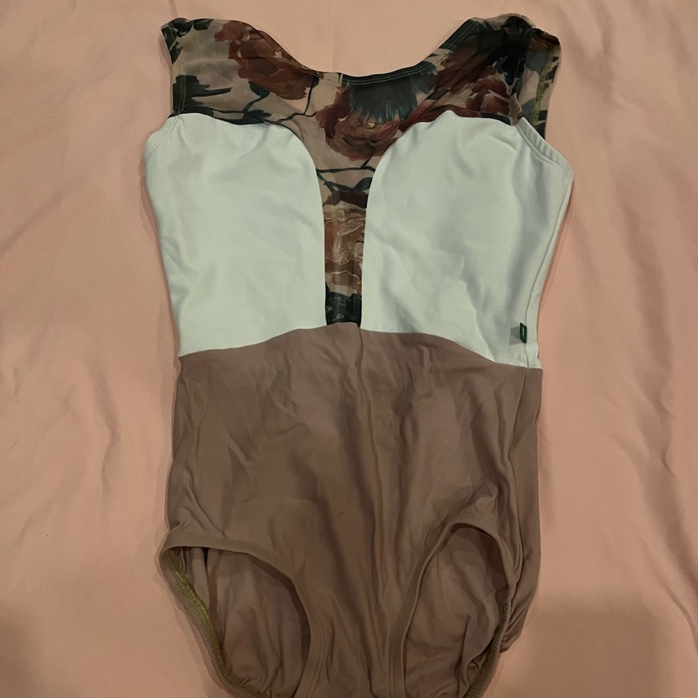 Luckyleo leotard size adult medium